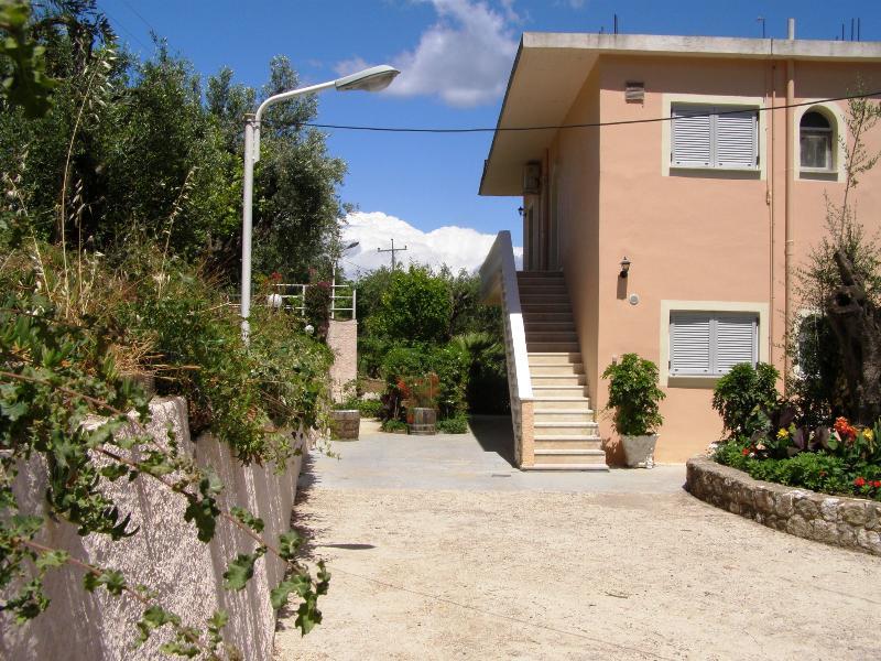 Apostolos & Eleni Family Apartments بيراما المظهر الخارجي الصورة