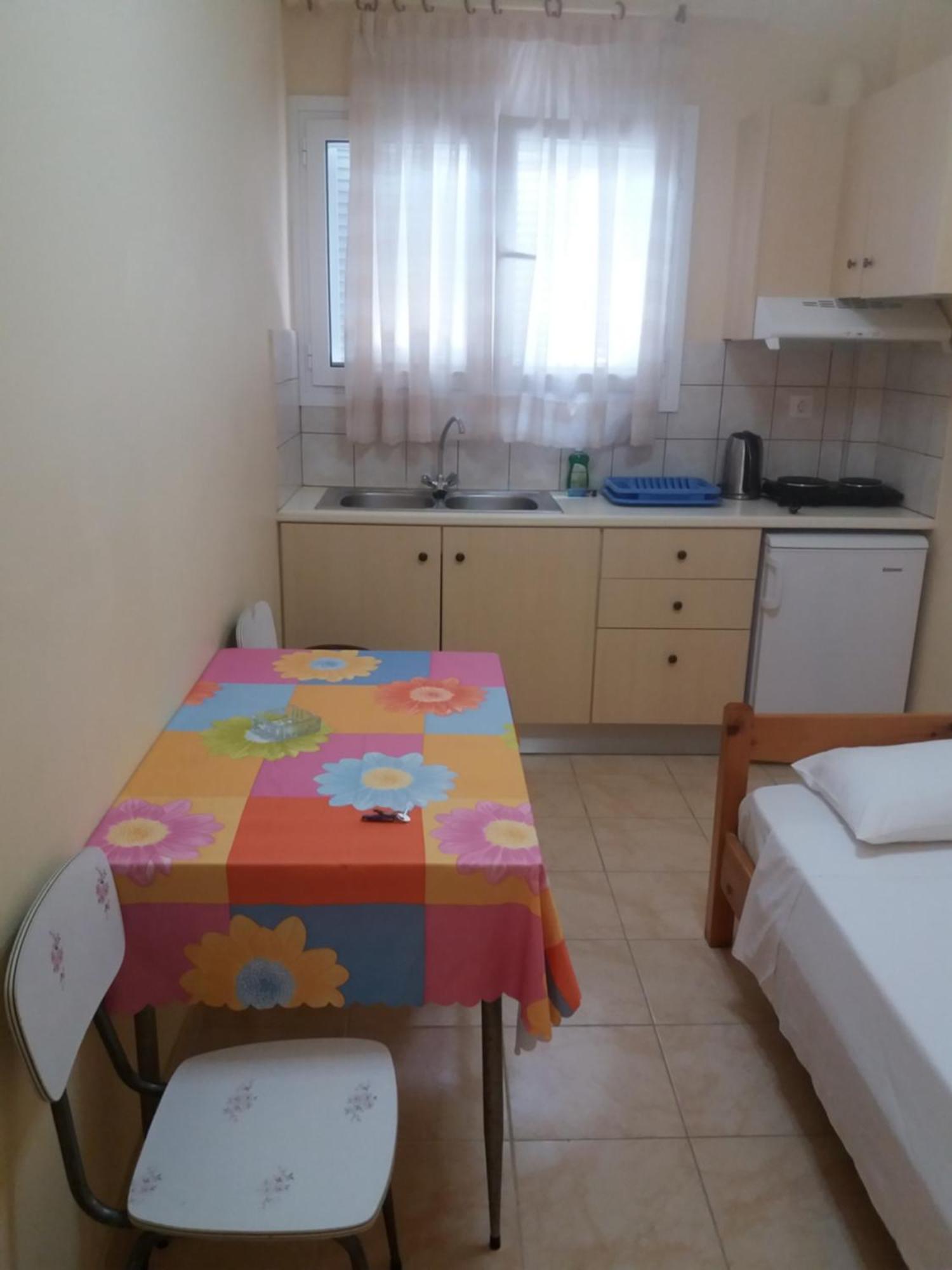 Apostolos & Eleni Family Apartments بيراما المظهر الخارجي الصورة