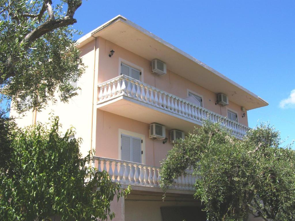 Apostolos & Eleni Family Apartments بيراما الغرفة الصورة